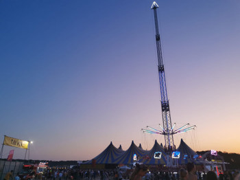 Leeds-Festival-Car-Parking_2019_018.jpg