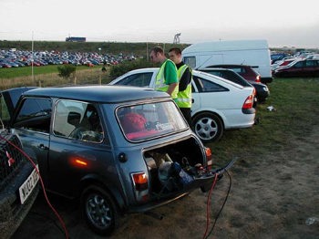 I Know The Batterys In The Back But What Exactly Did You Plug Those Into