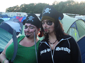 Leeds2006 Seti Amyb C Lets Try The Pirate Thing