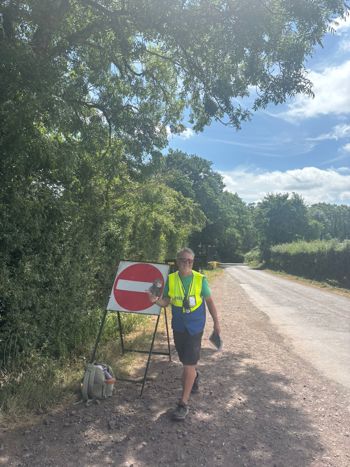 Crew Directing Traffic (2)