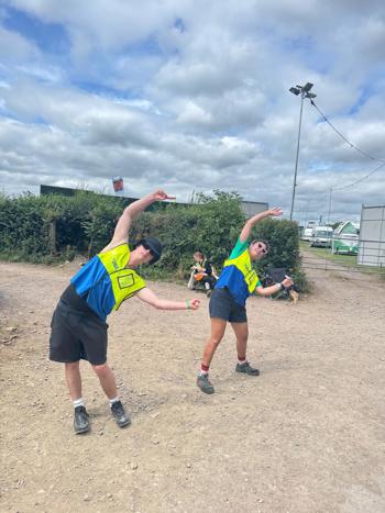 Crew Directing Traffic (8)