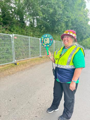 Crew Directing Traffic (7)