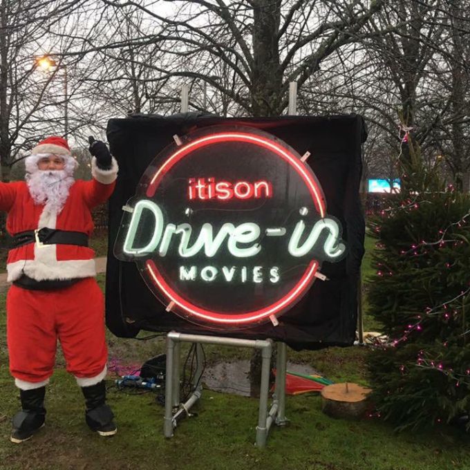 Christmas_drive_in_movies_loch_lomond_stewards_12.jpg