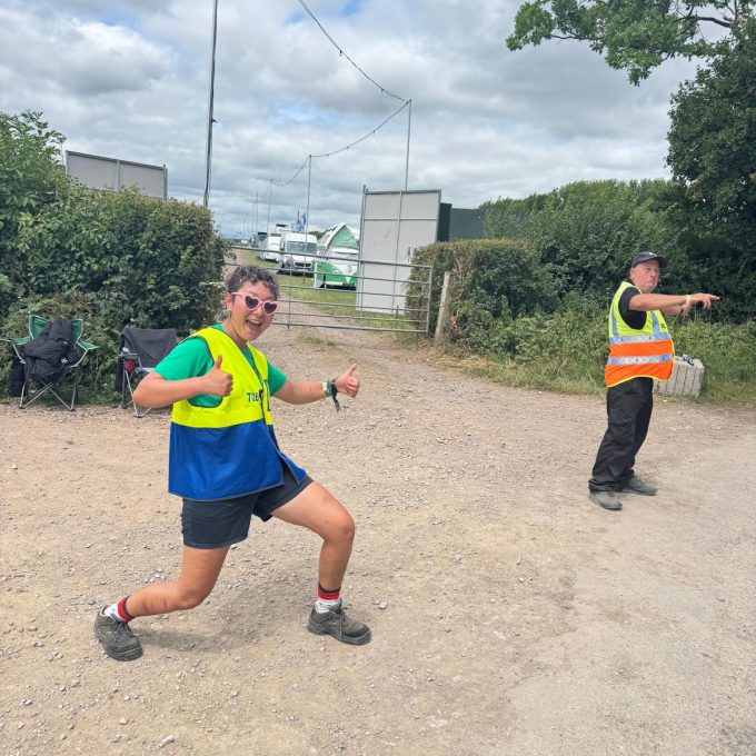 Crew Directing Traffic (4)