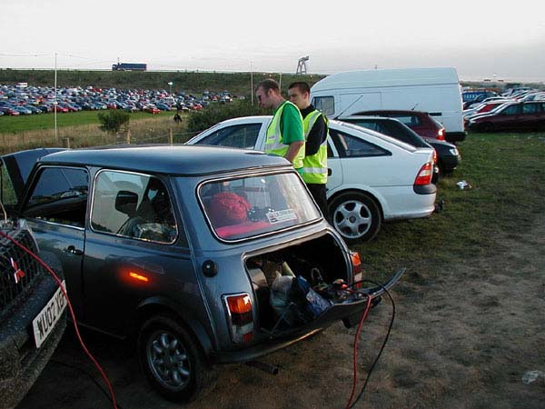 I Know The Batterys In The Back But What Exactly Did You Plug Those Into