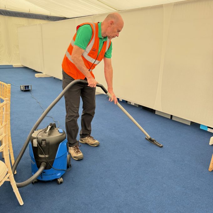 Ian Barber Hoovering (2)