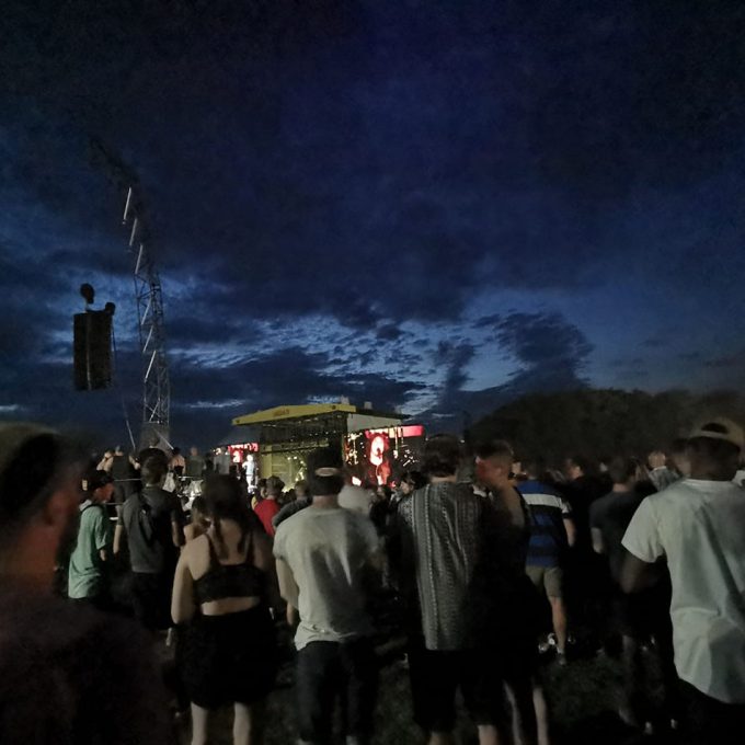 Leeds-Festival-Car-Parking_2019_002.jpg