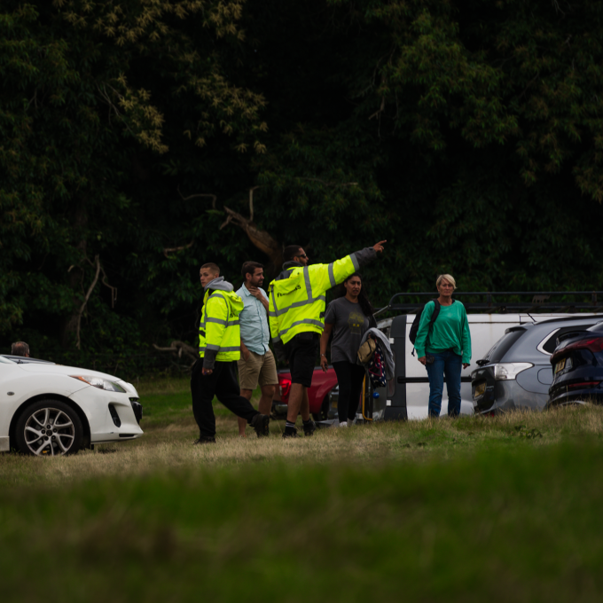 pointing through gate.png